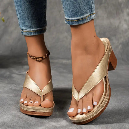Abigail™ | Lederoptik-Sandalen