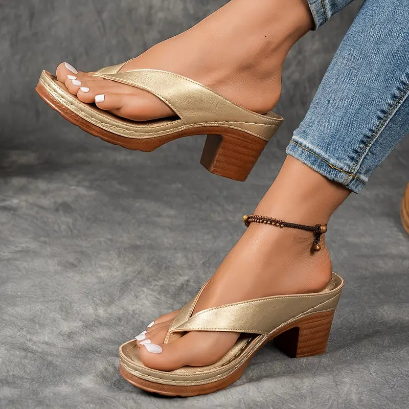 Abigail™ | Lederoptik-Sandalen