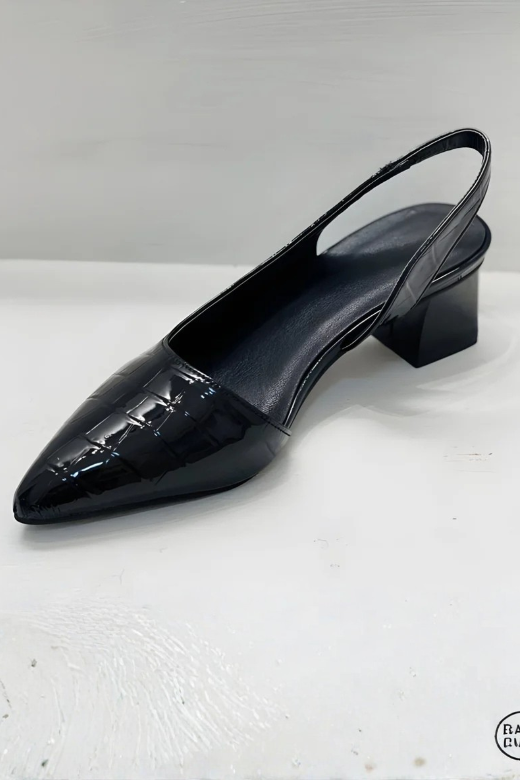 Lila™ | Riemchen-Pumps