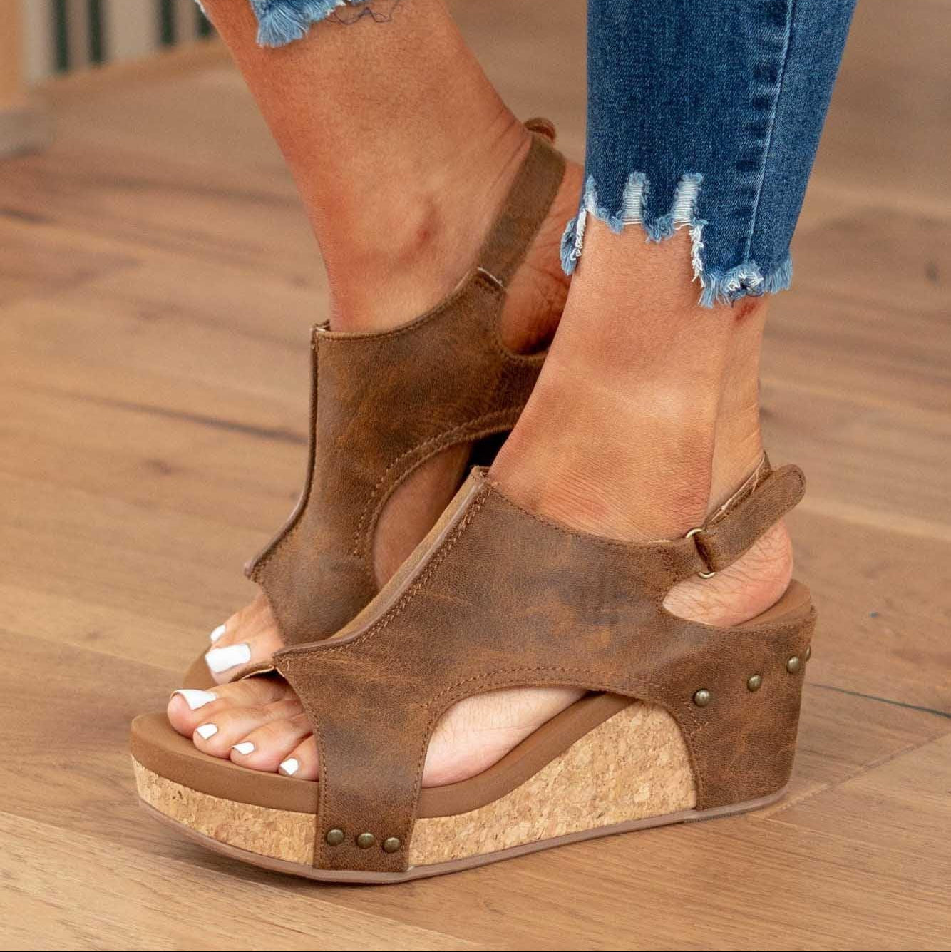 Madeline™ | Lederoptik-Sandalen
