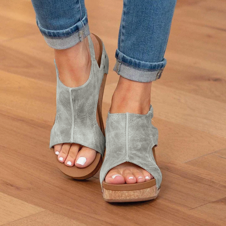 Madeline™ | Lederoptik-Sandalen