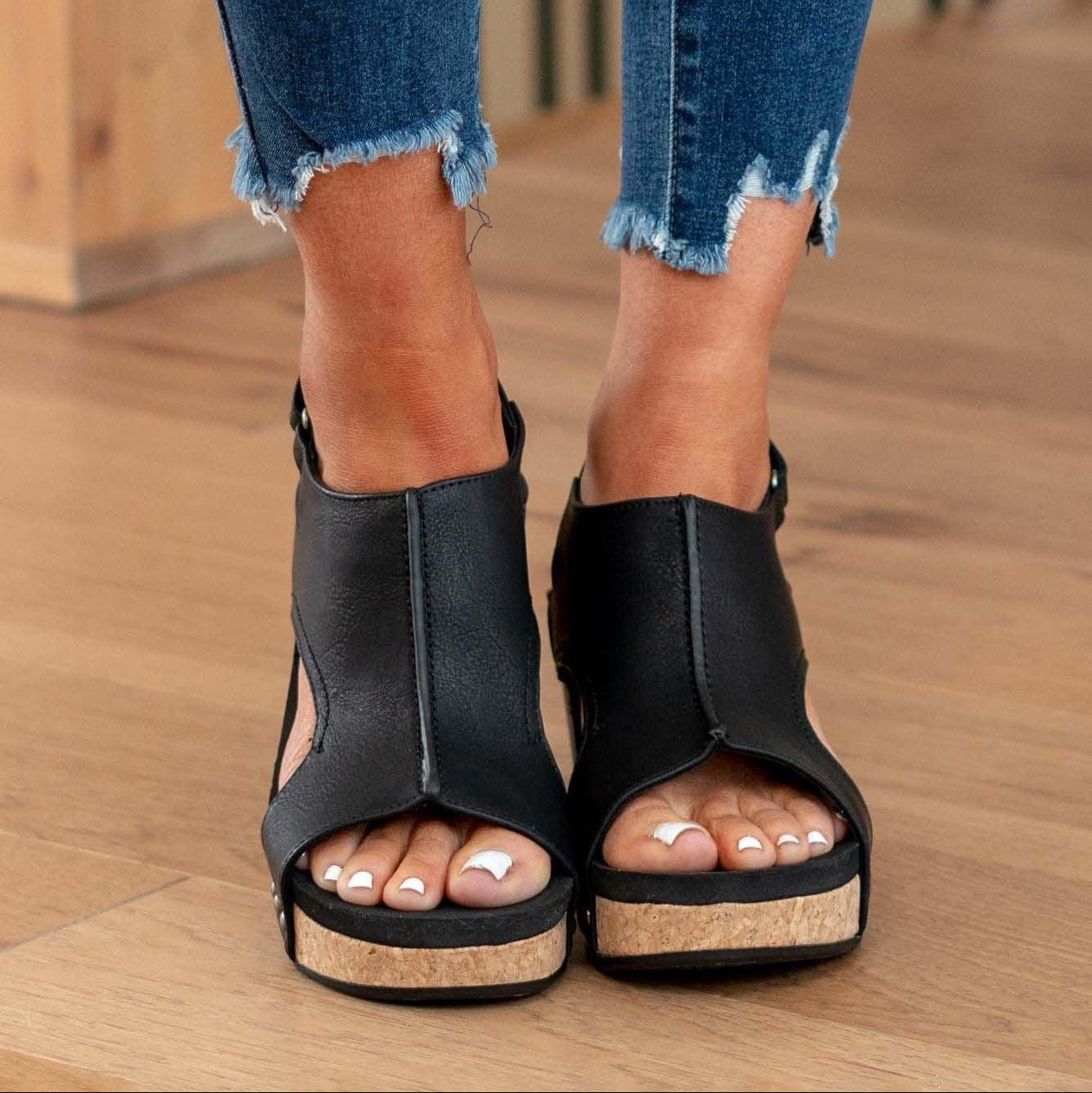 Madeline™ | Lederoptik-Sandalen