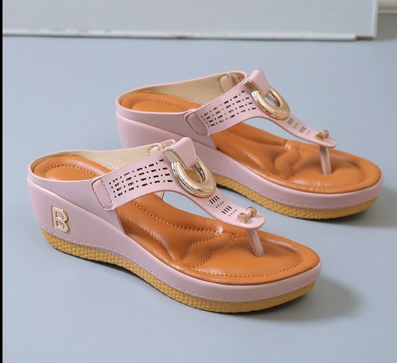 Nicya™ | Plateau-Sandalen