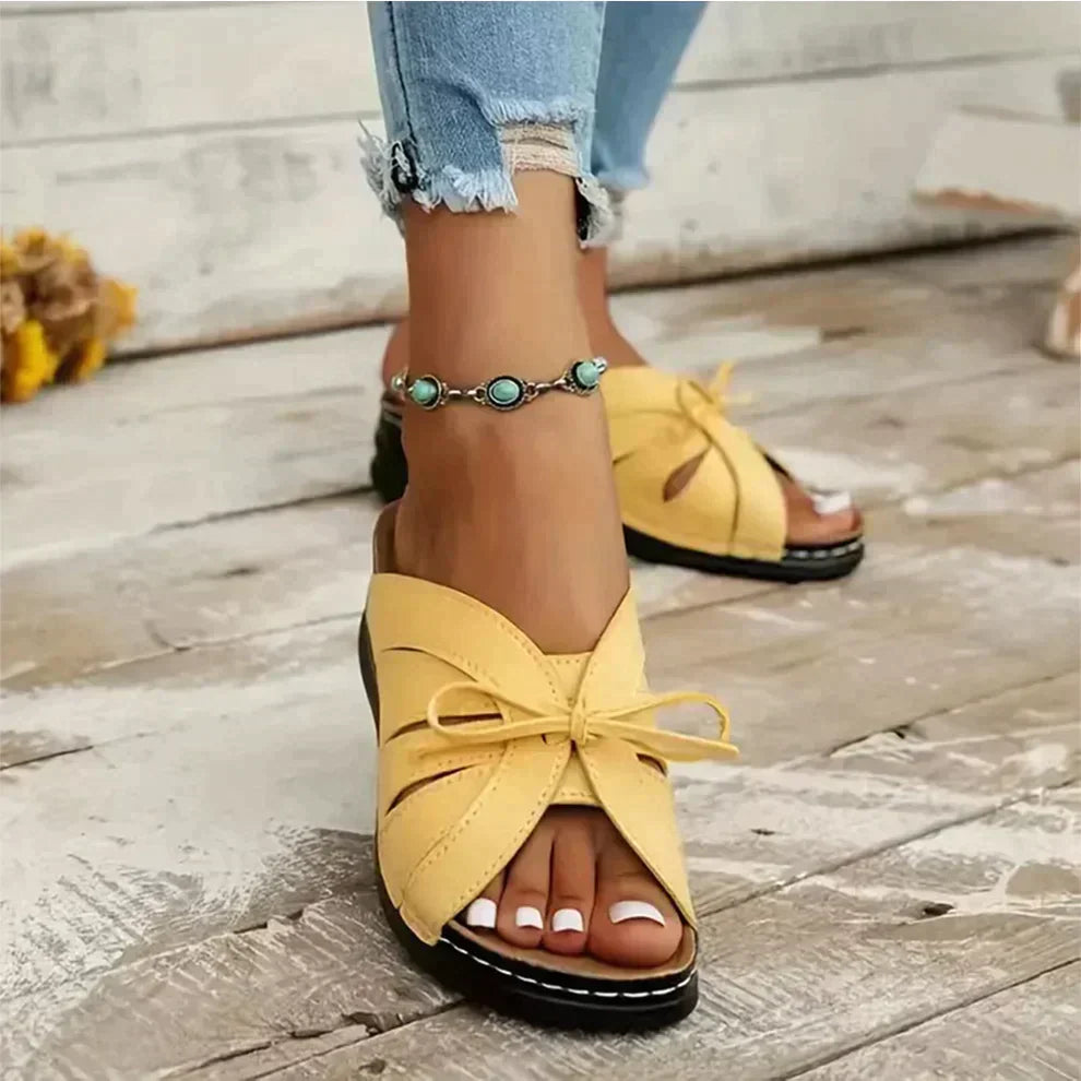 Mirella™ | Keilsandalen
